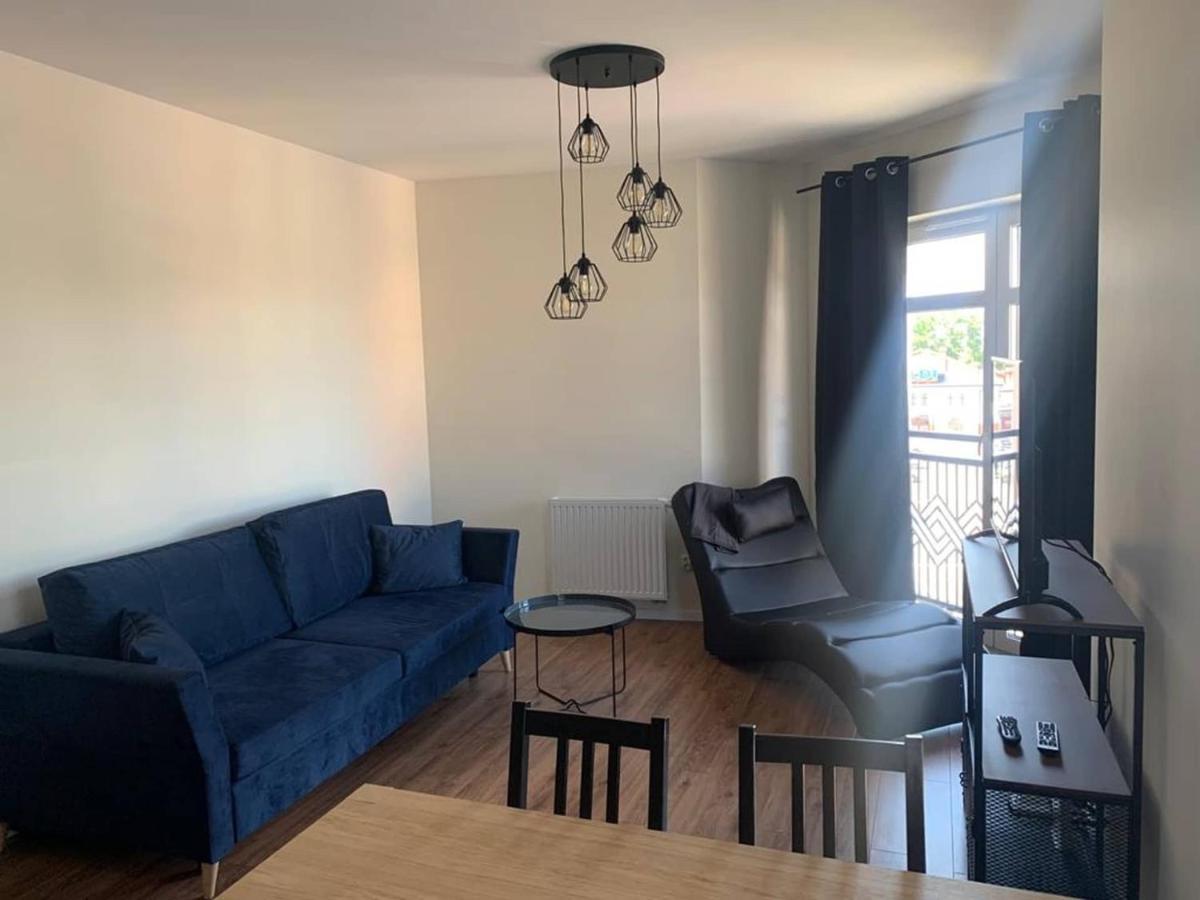 Apartament Batory ทอรูน ภายนอก รูปภาพ
